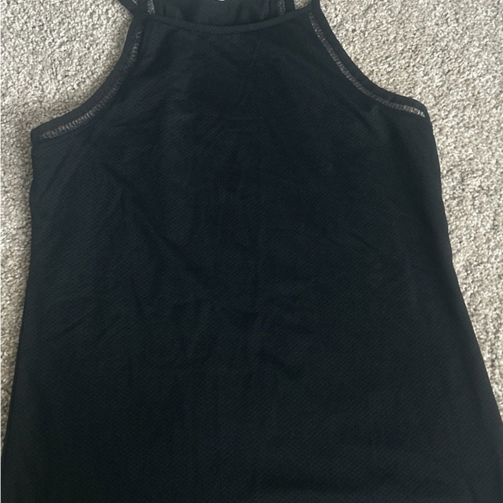 Chic Black Sleeveless Tank Top